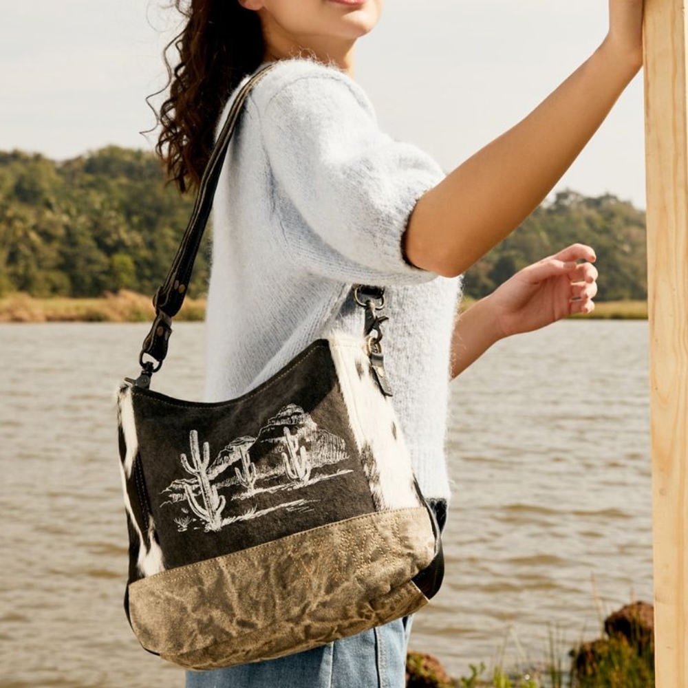 Myra Saboulous Shoulder Bag